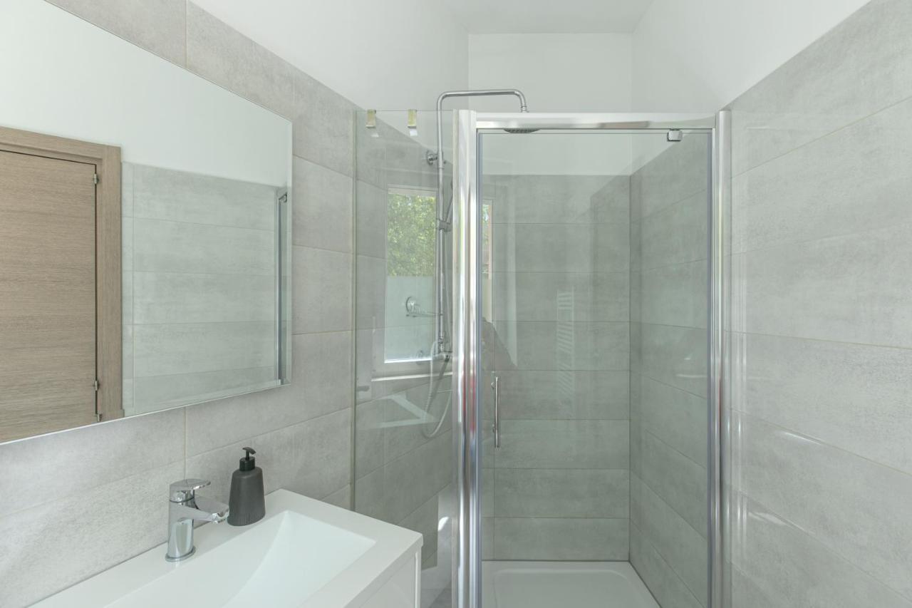 Polai Center Apartments ภายนอก รูปภาพ