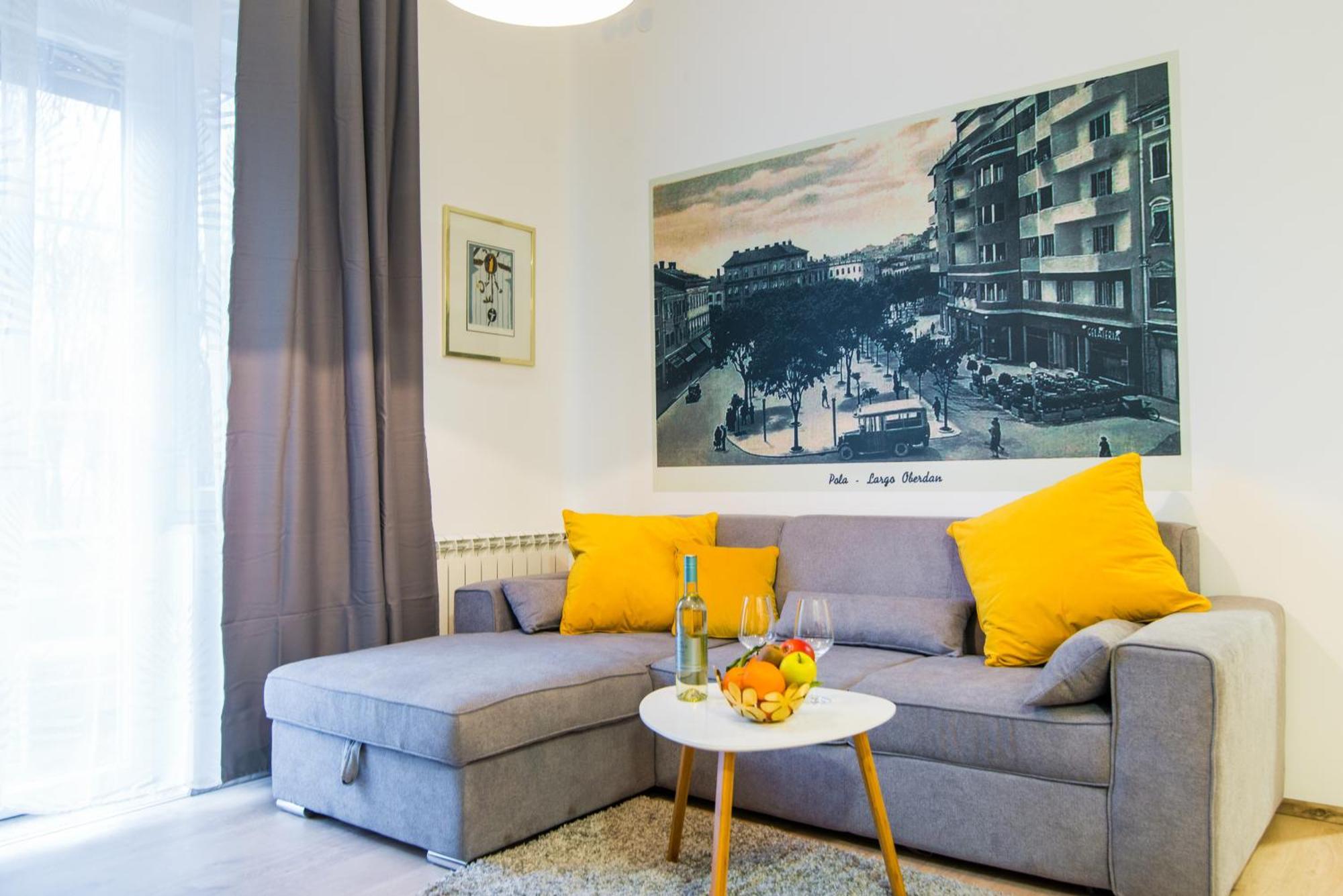 Polai Center Apartments ภายนอก รูปภาพ